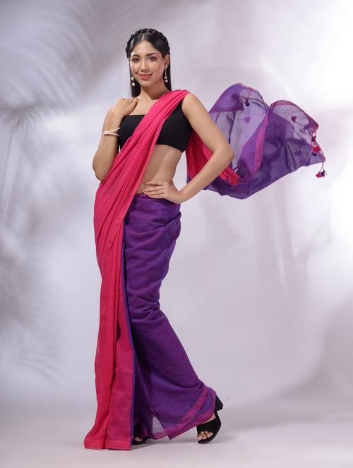 women's solid pink colored saree with blouse - 19993629 - Very Small Image - 1