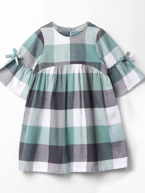 girls round neck bell sleeve frock - 20005192 - Very Small Image - 1