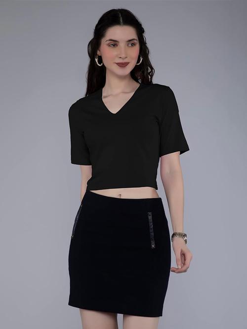 women solid v neck crop top - 20025079 - Very Small Image - 1