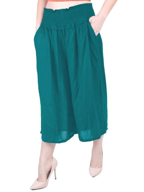 solid flowy capri pant    - 20035499 - Very Small Image - 1