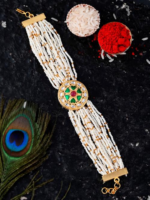 gold plated kundan rakhi bracele - 20056241 - Very Small Image - 1