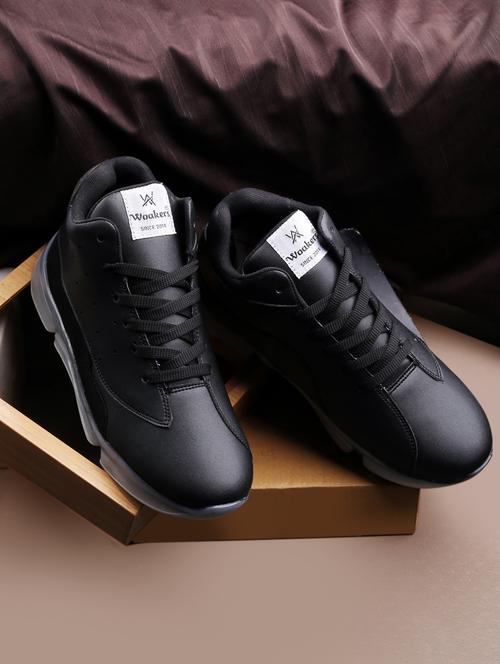 solid lace-up casual sneakers - 20070549 - Very Small Image - 1