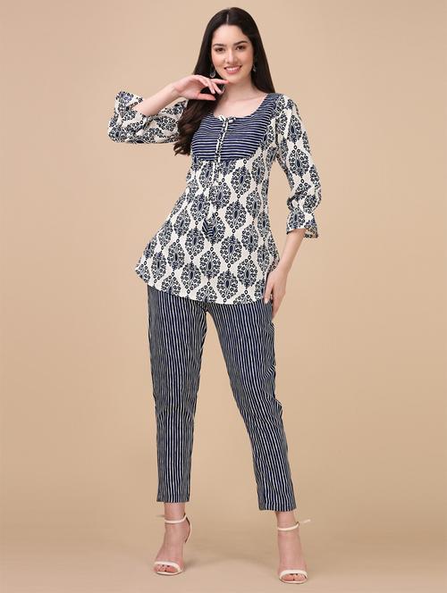 round neck top pants set - 20082578 - Very Small Image - 1