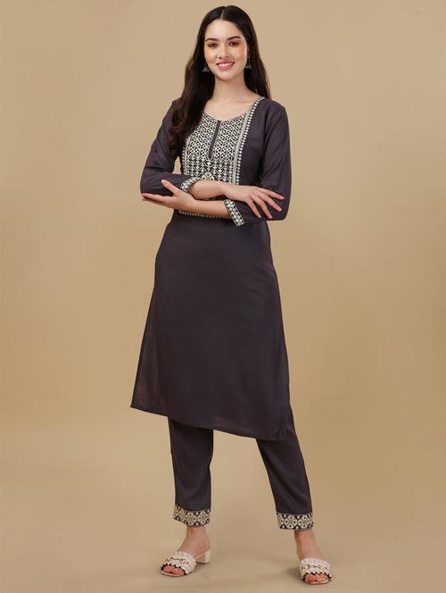 round neck embellished kurta pant set - 20082599 - Very Small Image - 1