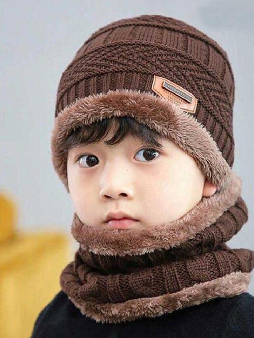 brown winter caps with neck band - 20113723 - Very Small Image - 1