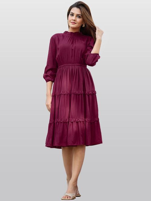 solid fit & flared knee length dress  - 20123327 - Very Small Image - 1