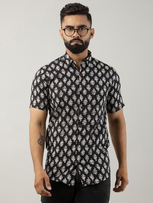 collar neck printed casual shirt - 20124037 - Very Small Image - 1