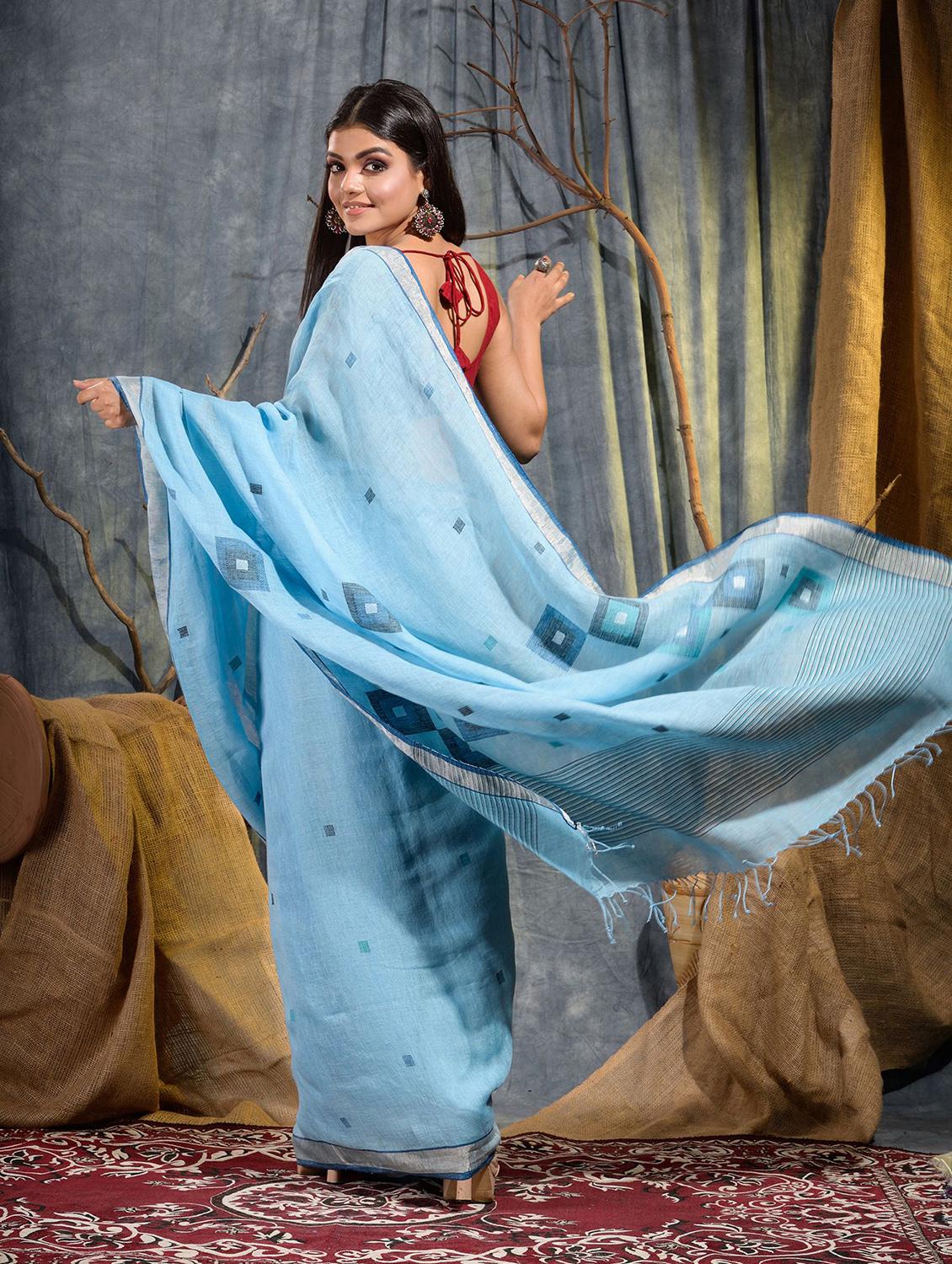 women's self design light blue colored saree with blouse - 20126191 - Standard Image - 3