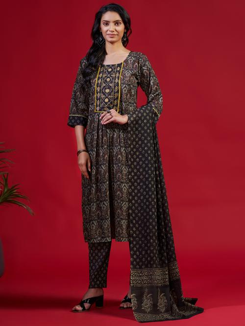 printed kurta pant set with dupatta   - 20136636 - Very Small Image - 1