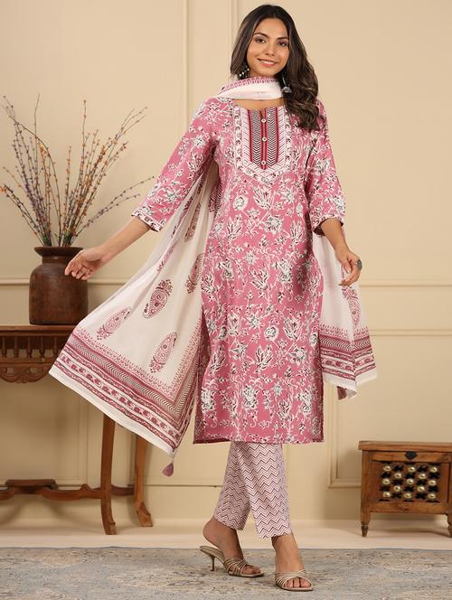women three quarter sleeve kurta pant with dupatta set - 20136813 - Very Small Image - 1