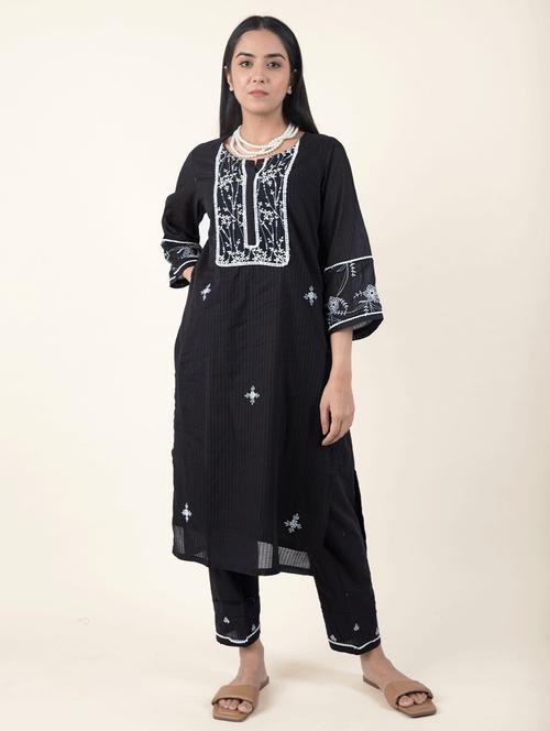 women's straight kurta - 20155527 - Very Small Image - 1