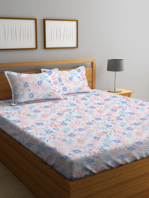 printed double bedsheet with 2 pillow covers - 20159879 - Very Small Image - 1