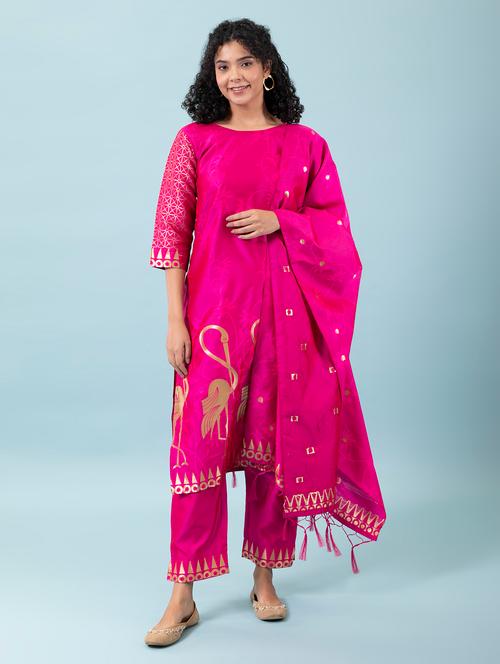 women three quarter sleeve kurta pant with dupatta set - 20194193 - Very Small Image - 1