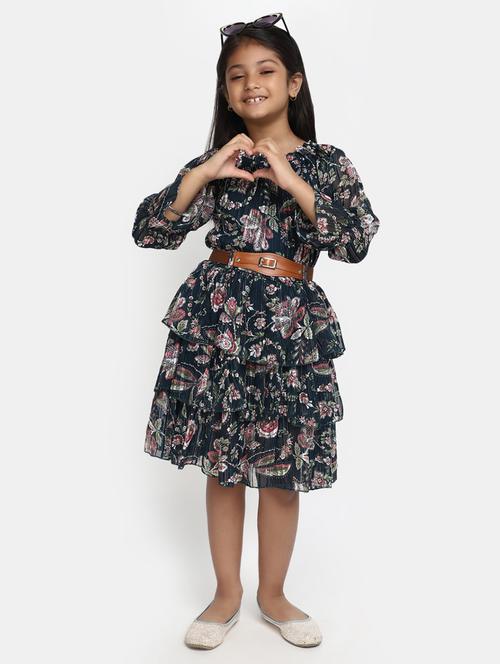 girls round neck long sleeves frock - 20282316 - Very Small Image - 1