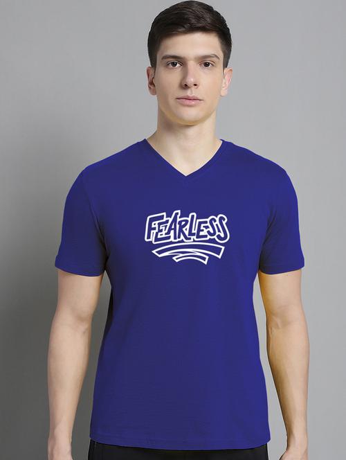 men v-neck graphic chest print t-shirt - 20312186 - Very Small Image - 1