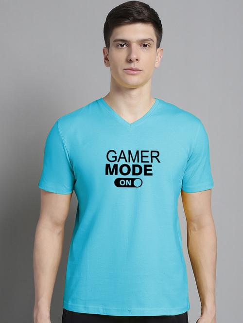 men v-neck graphic chest print t-shirt - 20312195 - Very Small Image - 1