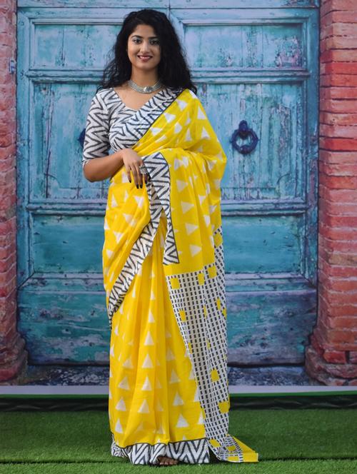 yellow geometric printed saree - 20313902 - Very Small Image - 1