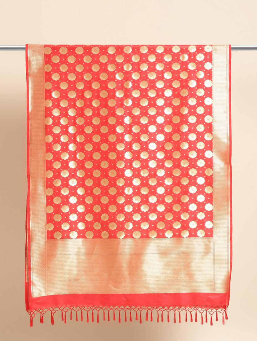red silk dupatta - 20315822 - Standard Image - 4