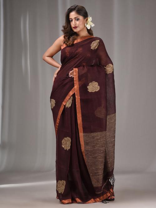 women's self design maroon colored saree - 20322437 - Very Small Image - 1