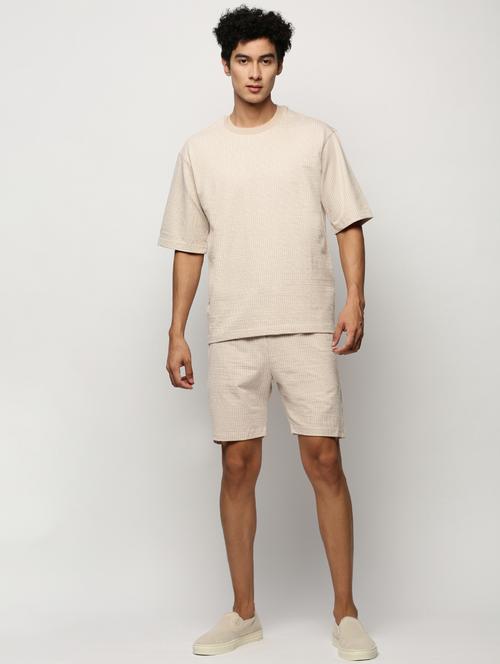men round neck shorts & t-shirt co-ord set - 20325262 - Very Small Image - 1