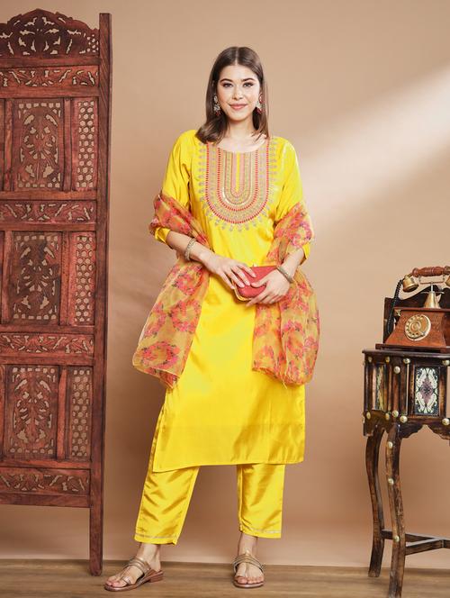 women three quarter sleeve kurta pant with dupatta set - 20329924 - Very Small Image - 1