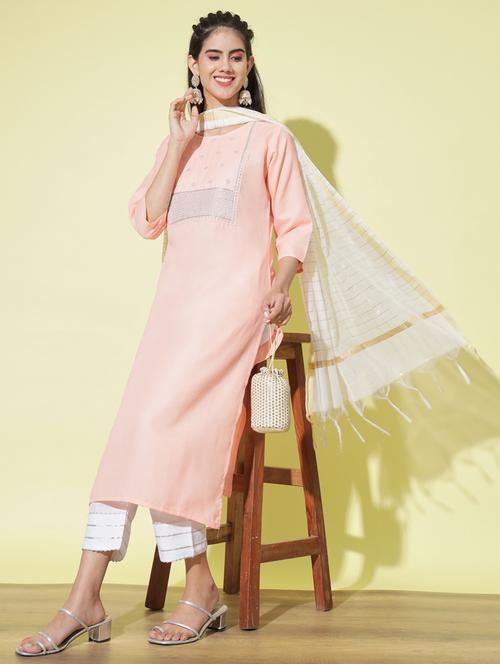 women peach kurta pant set with dupatta - 20329966 - Very Small Image - 1