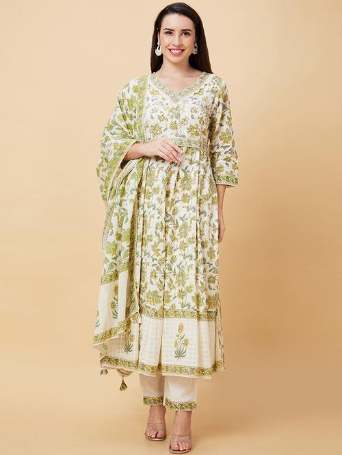 women white kurta dupatta set - 20343215 - Very Small Image - 1