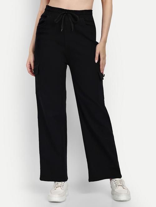 women plain black cargos - 20350161 - Very Small Image - 1