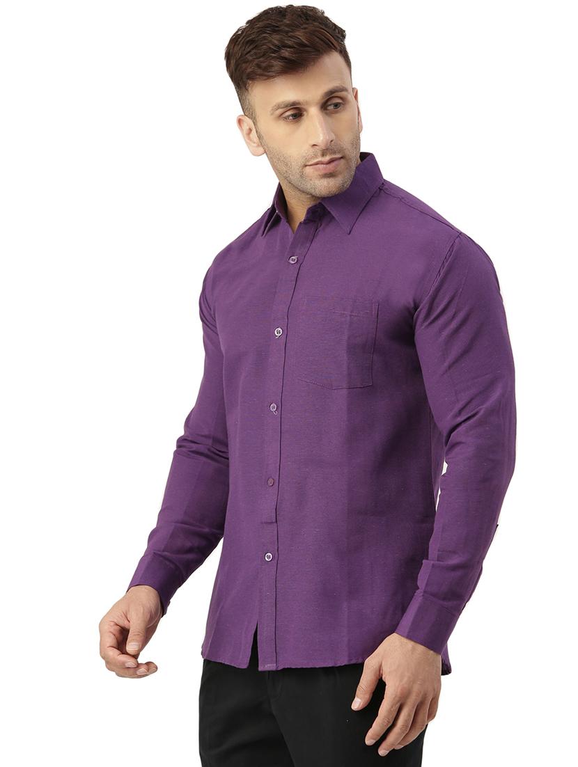 men pack of 2 solid and self designed cotton casual shirt - 20355566 - Zoom Image - 6