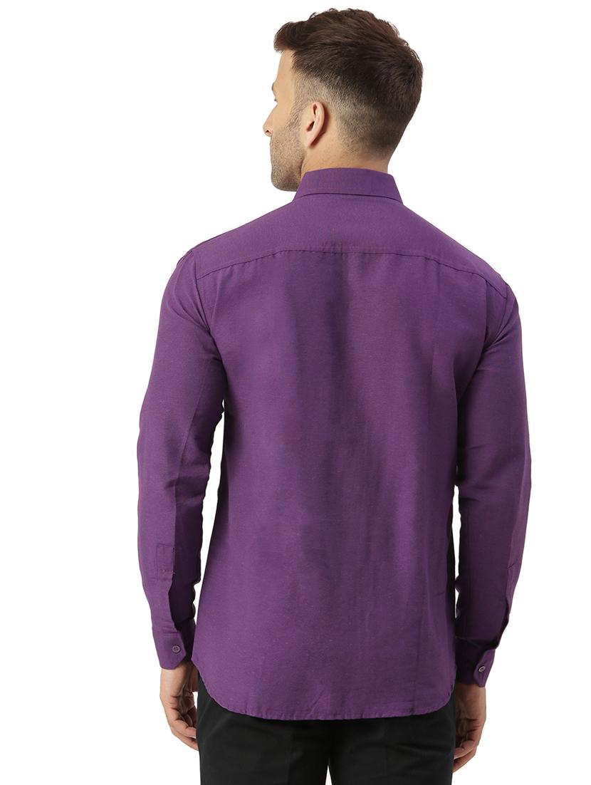 men pack of 2 solid and self designed cotton casual shirt - 20355566 - Zoom Image - 7