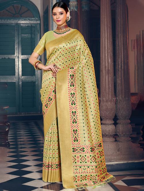 women's self design lime colored saree with blouse - 20363522 - Very Small Image - 1