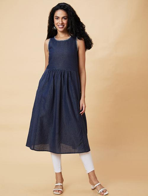 women navy blue cotton a-line kurta - 20375071 - Very Small Image - 1