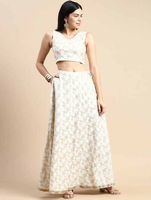 women self design off white brocade sleeveless blouse - 20376835 - Very Small Image - 1