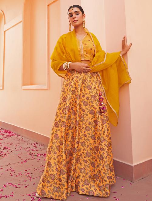 women floral printed flared lehenga choli set with dupatta - 20381695 - Very Small Image - 1