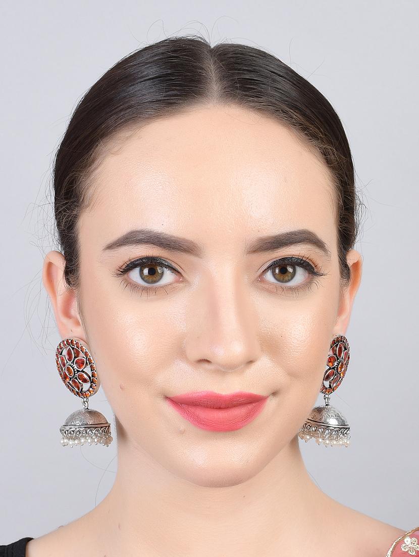 silver alloy jhumka earrings - 20388700 - Zoom Image - 3