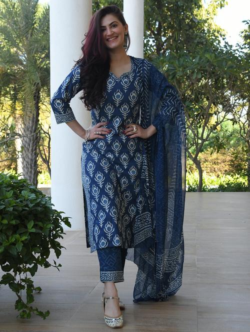 women blue kurta pant set with dupatta - 20393696 - Very Small Image - 1