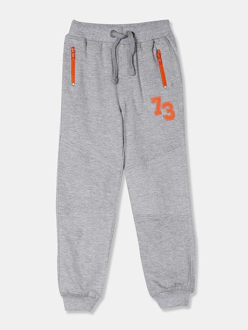boys placement print grey melange cotton jogger trousers - 20421052 - Very Small Image - 1