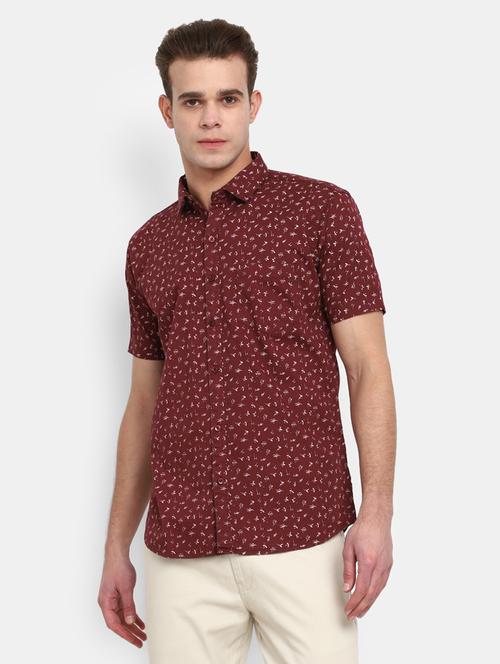 maroon printed short sleeves casual shirt - 20421197 - Very Small Image - 1