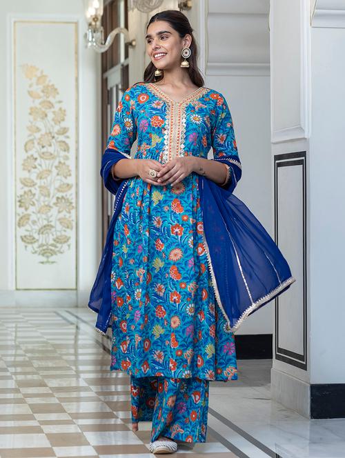 women light blue v neck kurta palazzo set with dupatta - 20474407 - Very Small Image - 1
