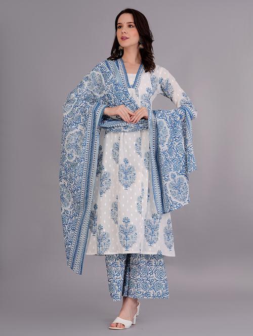 women three quarter sleeve kurta palazzo with dupatta set - 20509075 - Very Small Image - 1