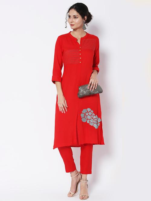women floral embroidered patch detailed a-line kurta - 20563836 - Very Small Image - 1