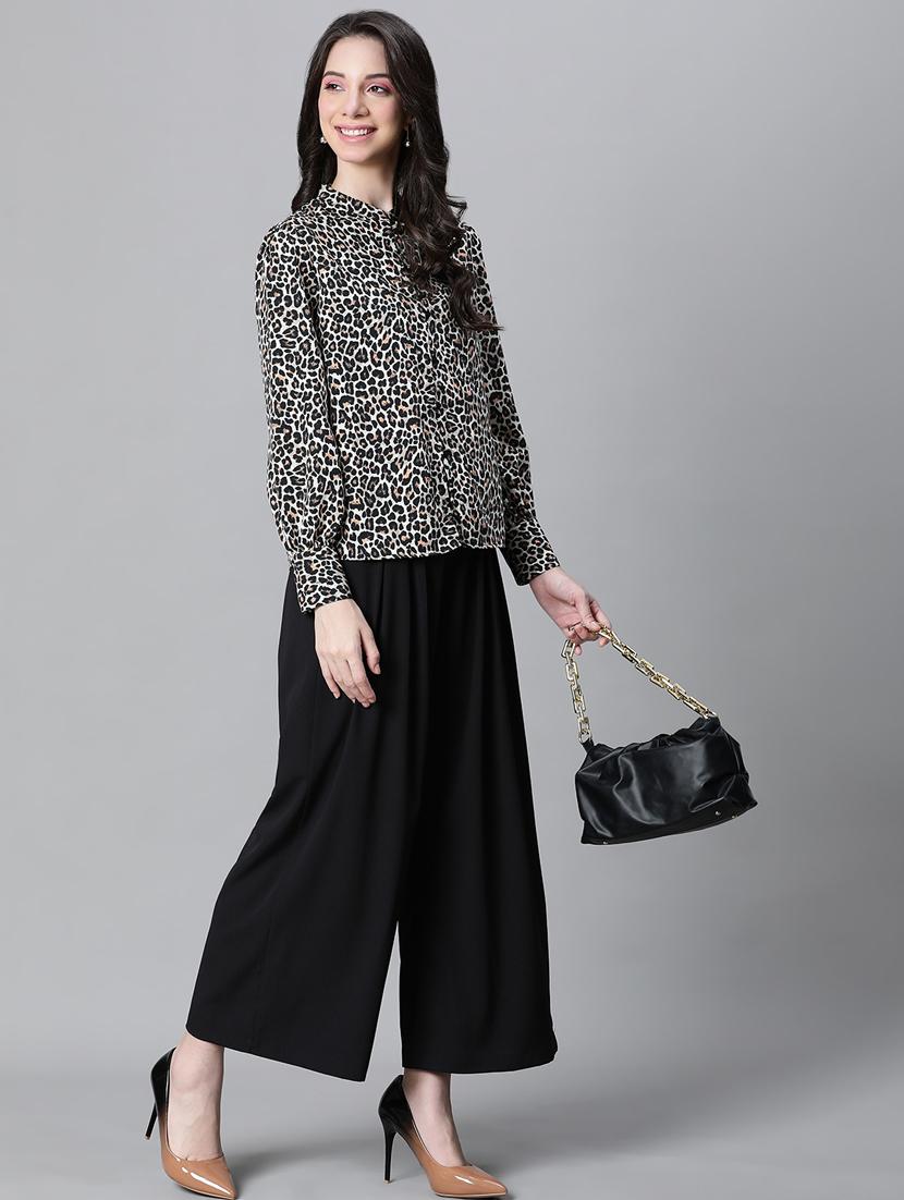 women all over printed casual shirt - 20593434 - Zoom Image - 3