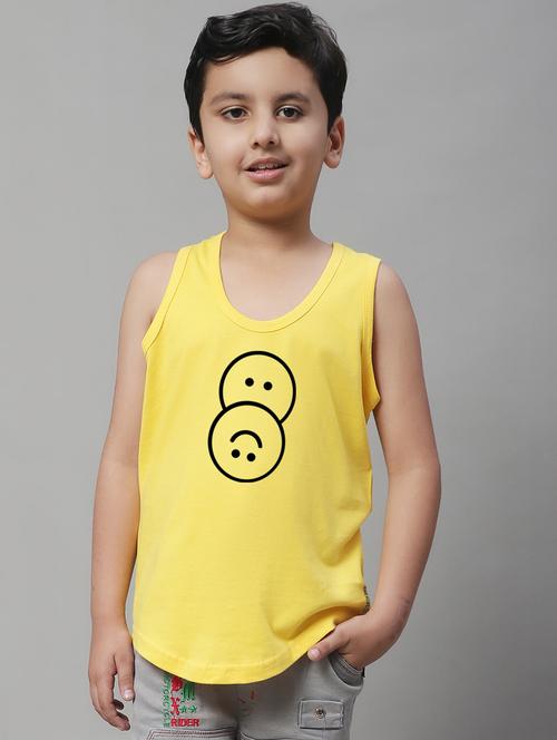 boy printed vest - 20612683 - Very Small Image - 1
