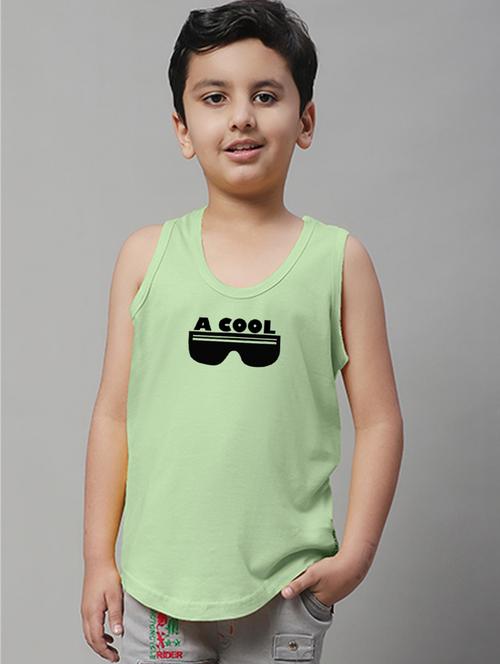 boy printed vest - 20612696 - Very Small Image - 1