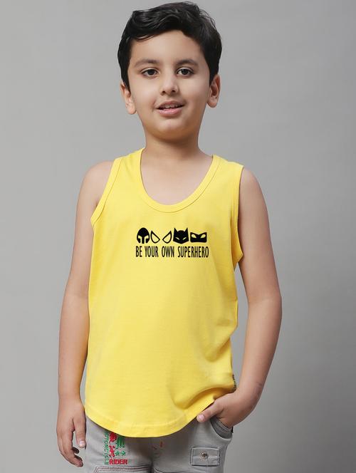 boy printed vest - 20612712 - Very Small Image - 1