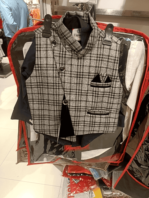 assorted terry rayon jackets & coat - 20653742 - Very Small Image - 1