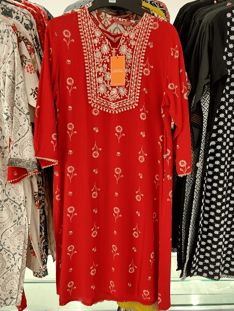 red rayon kurta - 20676320 - Very Small Image - 1