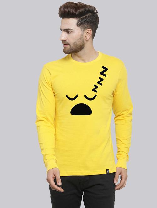 men round neck chest print t-shirt - 20685913 - Very Small Image - 1