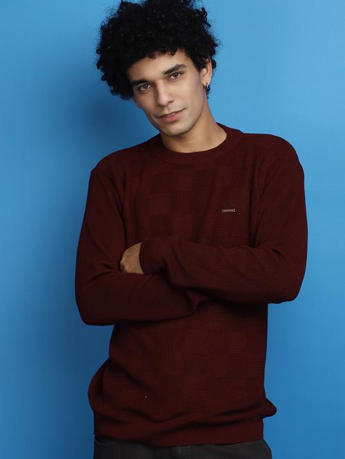 maroon self design round neck pullover - 20686836 - Very Small Image - 1