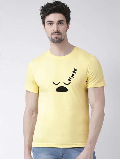 men round neck chest print t-shirt - 20688152 - Very Small Image - 1